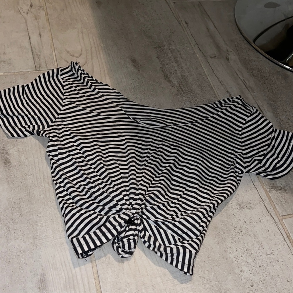 Super cute striped tee shirt